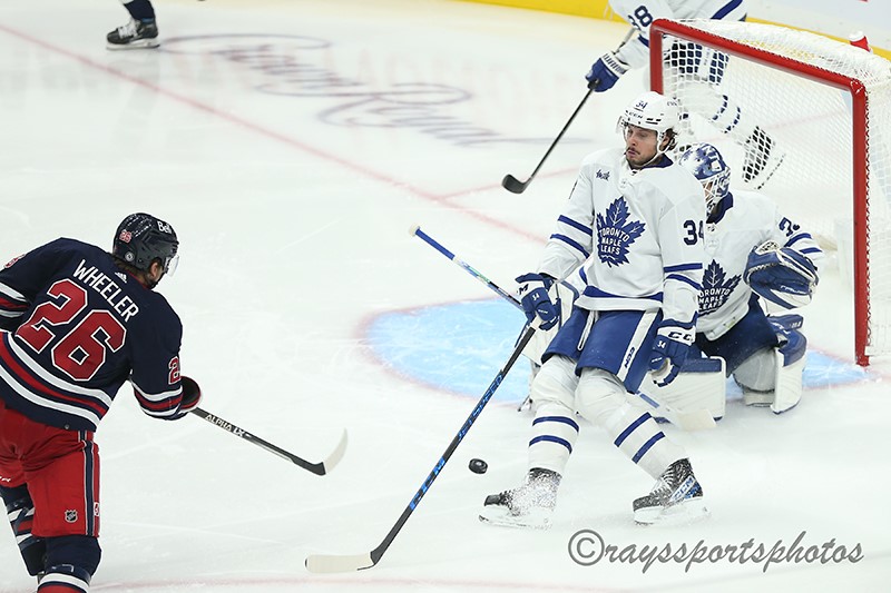 Leafs launch road trip by grounding Jets 41 portals